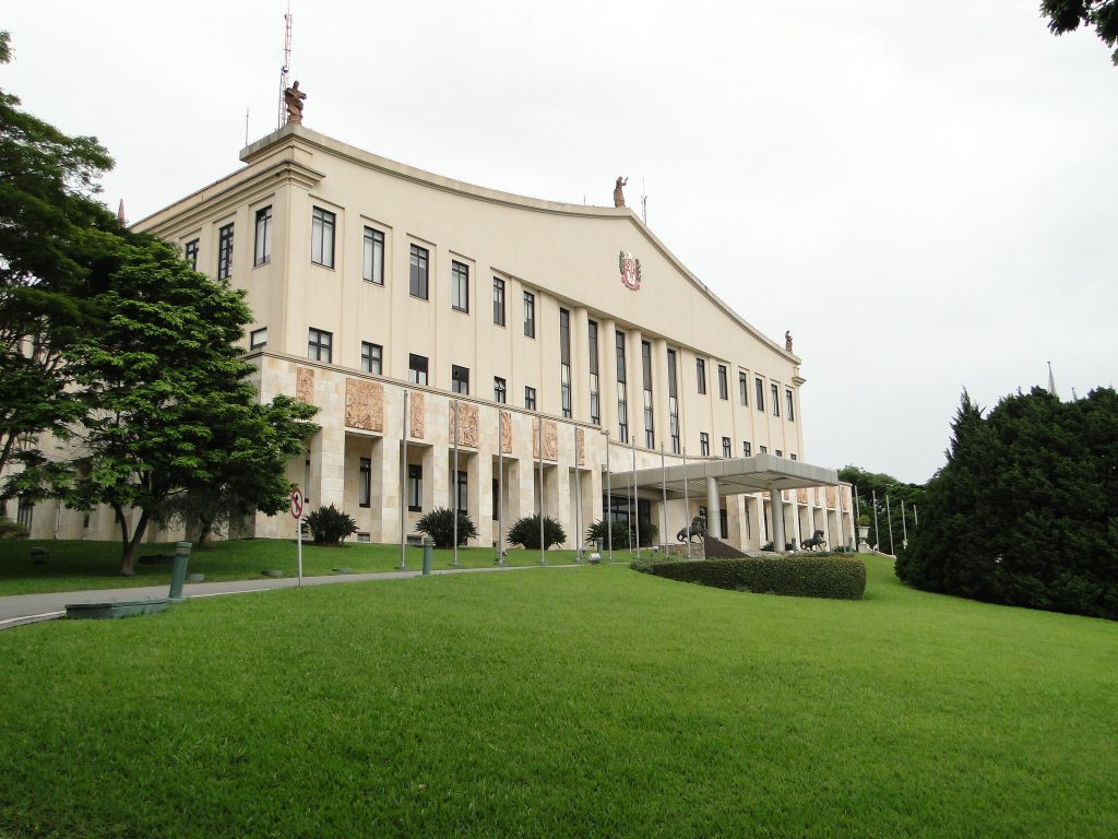 Governo de SP abre edital de R$ 300 milhões para financiar projetos municipais